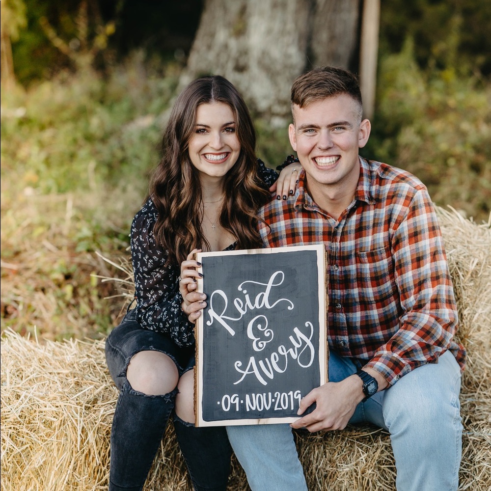 Meet your Posher, Avery